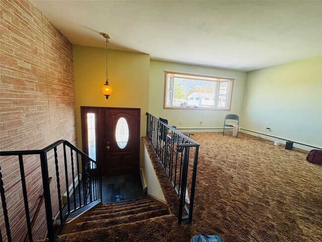 Foto del edificio - 100 Felters Rd