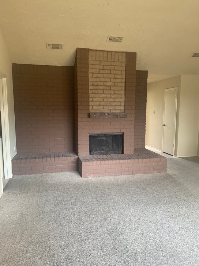 Foto del edificio - 16347 Sky Blue Ln