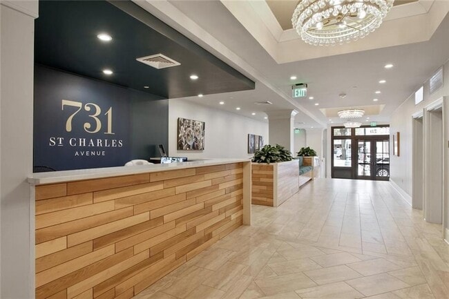 Photo - 731 St Charles Ave Apartment