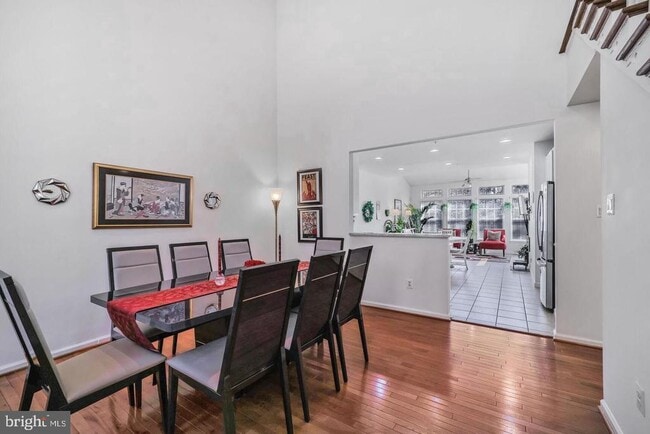 Foto del edificio - 2157 Vittoria Ct