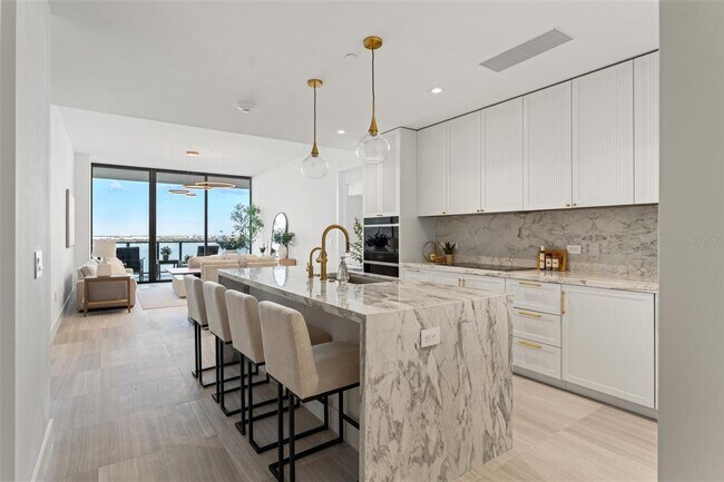 Building Photo - 3015 S Ysabella Ave