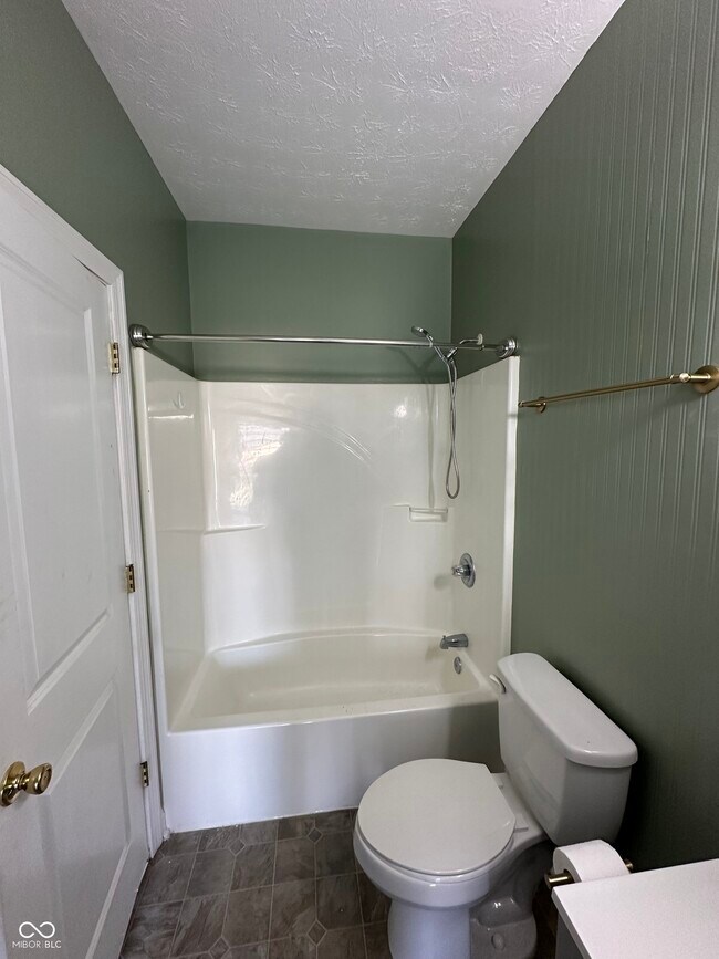 Foto del edificio - 549 N Belmont Ave