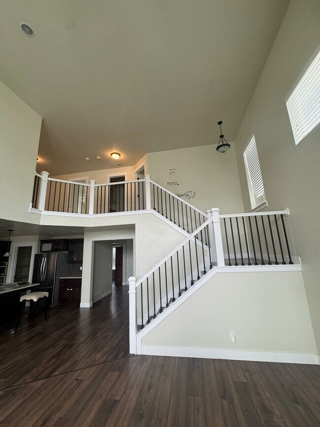 Foto del edificio - 1109 W Meridian Dr