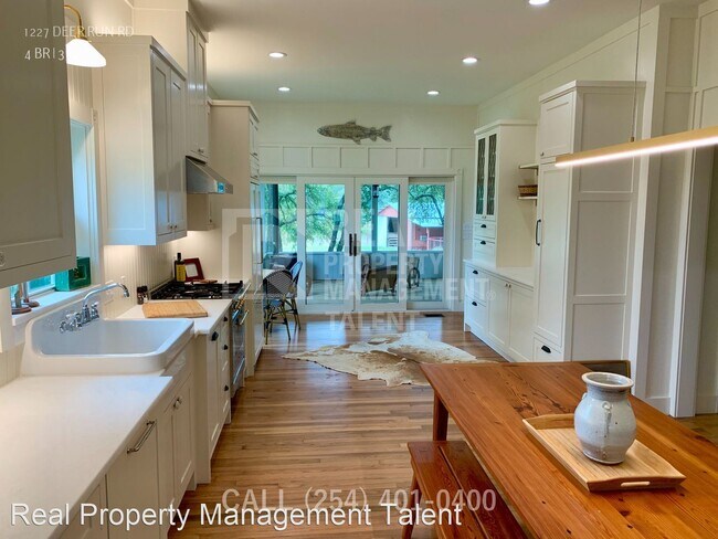 Building Photo - 4 br, 3 bath House - 1227 Deer Run Rd