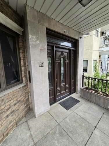 Building Photo - 616 Montgomery St