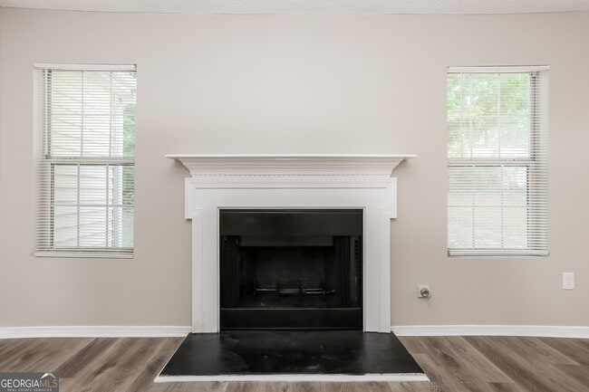 Building Photo - 6525 Alford Way