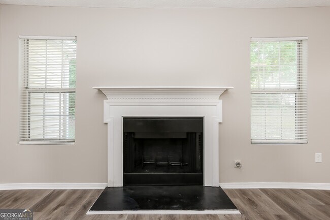 Foto del edificio - 6525 Alford Way