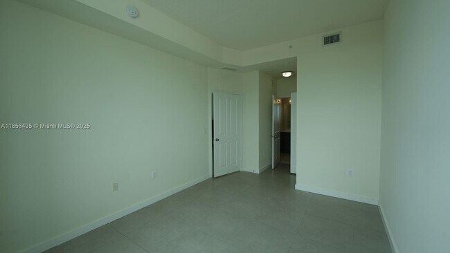 Foto del edificio - 729 NW 2nd St
