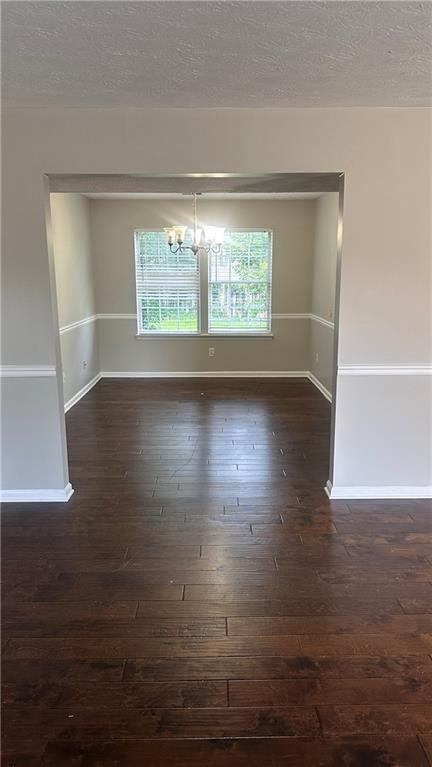 Foto del edificio - 4890 Evergreen Valley Way