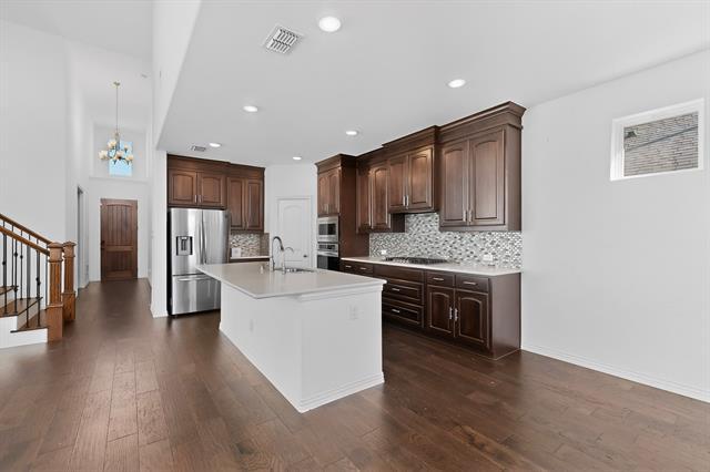 Foto del edificio - 2249 English Ivy Rd