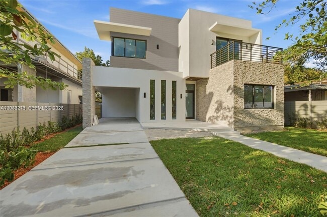 Building Photo - 3545 Florida Ave