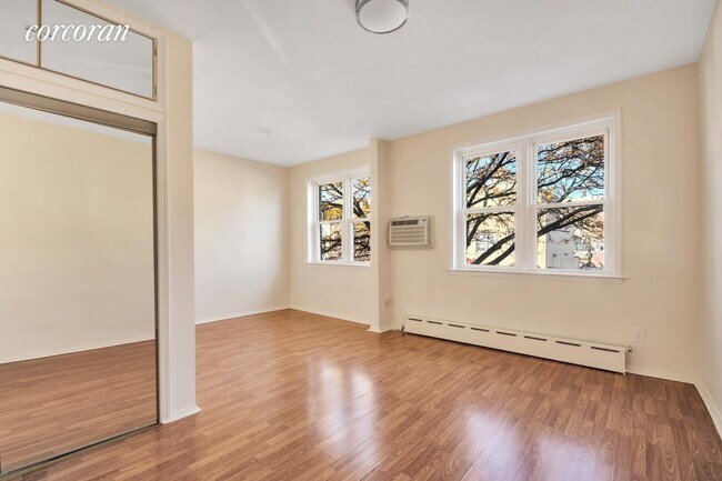 Building Photo - 166 Avenue O