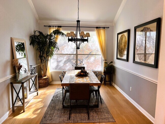 Building Photo - 16316 Spillman Ranch Loop