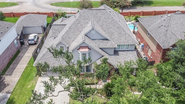 Building Photo - 4723 Plato Park Dr
