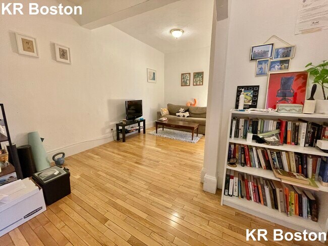Building Photo - 214 Harvard Ave