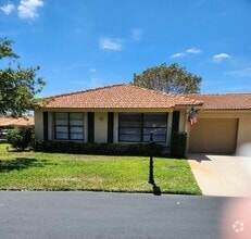Building Photo - 4685 Laurel Tree Rd