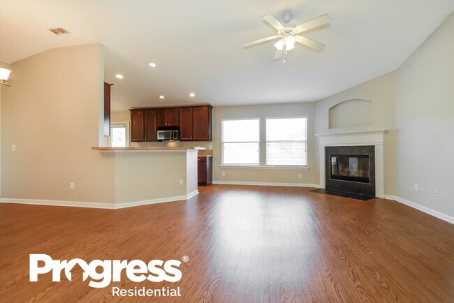 Building Photo - 1716 Hollow Glen Dr