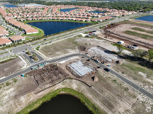 Building Photo - Skymor Southshore Bay