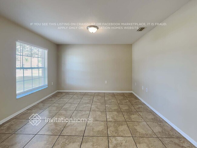 Foto del edificio - 513 Blackbird Ln