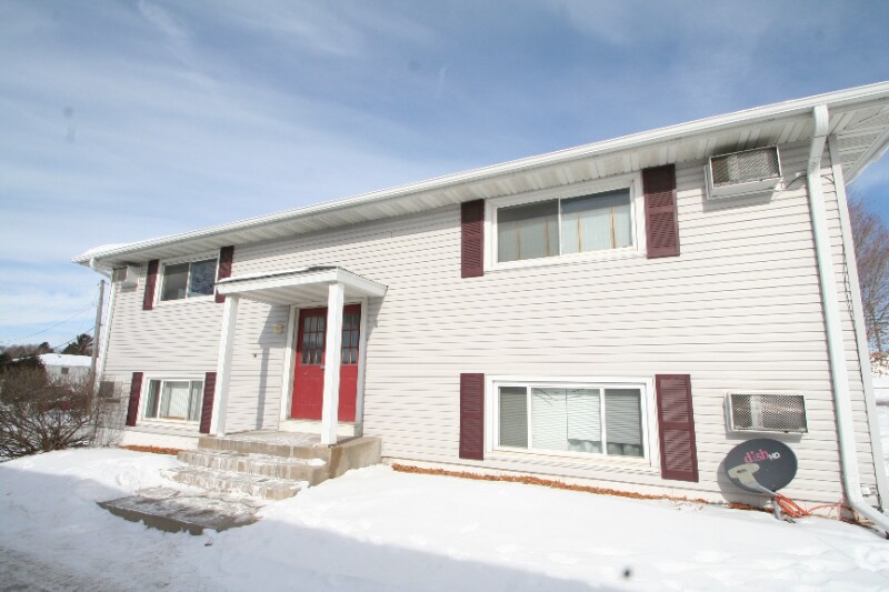 191818 1/2 18 1/2 Ave NW Unit 2, Rochester, MN 55901 Apartment for