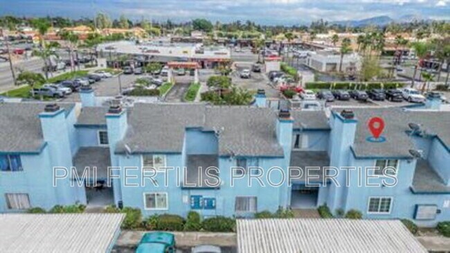 Foto del edificio - 16845 San Bernardino Ave