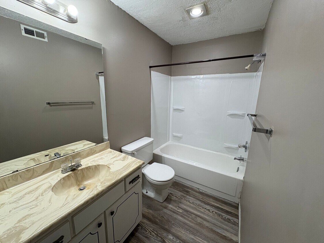 Foto del edificio - 616 S 6th St