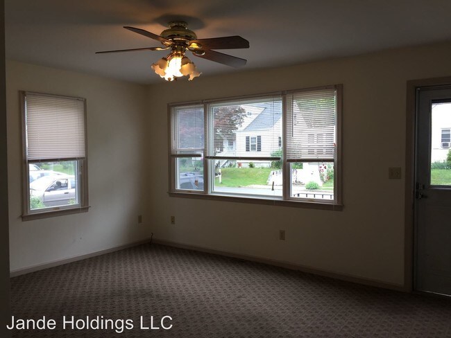 Foto del edificio - 5 br, 2 bath House - 127 Ardsley Ave.