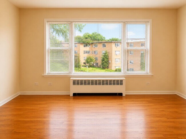 Foto del edificio - 6130 N Seeley Ave