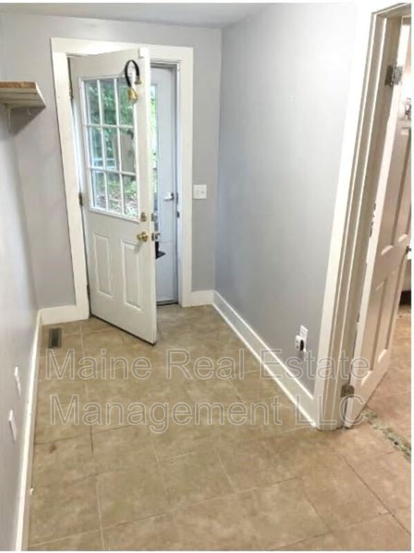 63 Cottage St Unit B, Hampden, ME 04444 Condo for Rent in Hampden, ME