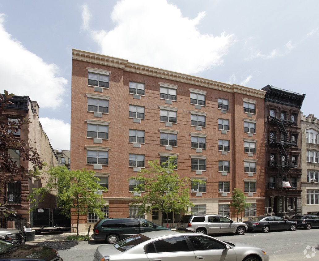 Building - 21-27 W 128th St