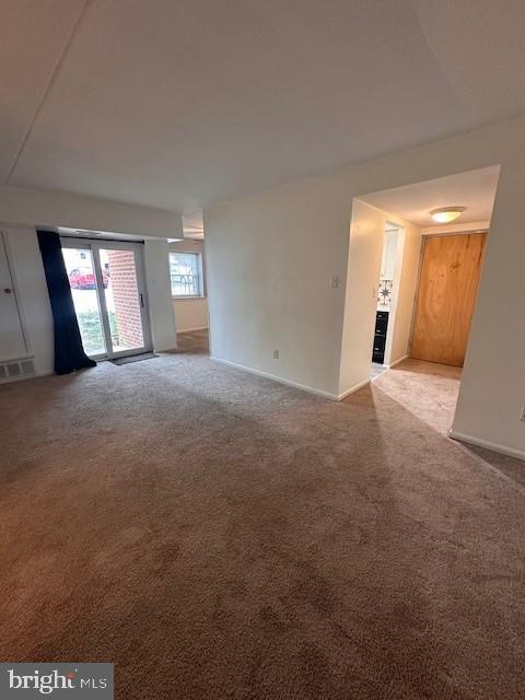 Foto del edificio - 2703 Eagle Rd