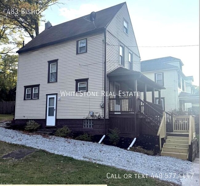 Building Photo - 483 Bishop-