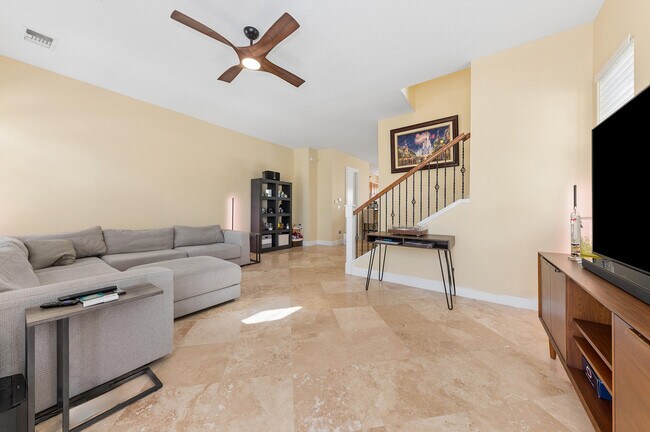 Foto del edificio - 41 Via Floresta Dr