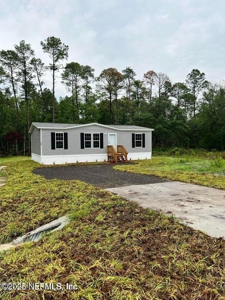 Building Photo - 520 Hickory Nut Trail