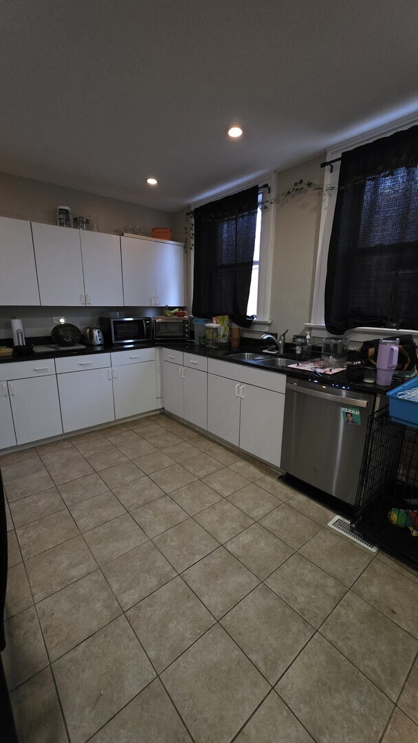 Foto del edificio - 314-316 W Main St