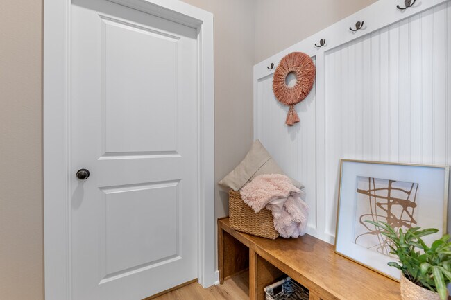 Foto del edificio - 12200 N Star St