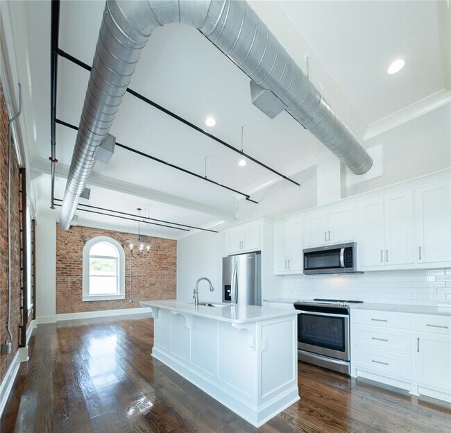 Foto del edificio - 203-203 W Jefferson St