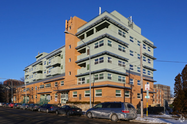 Building Photo - Park Terrace West Apartments - Location is...