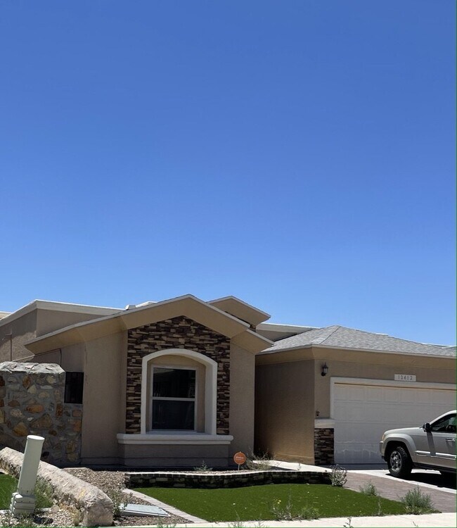Foto del edificio - 12412 Furlong Cir