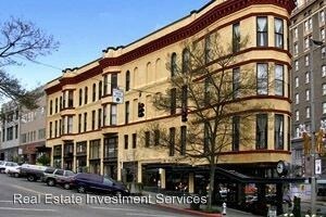 Primary Photo - 756 Broadway