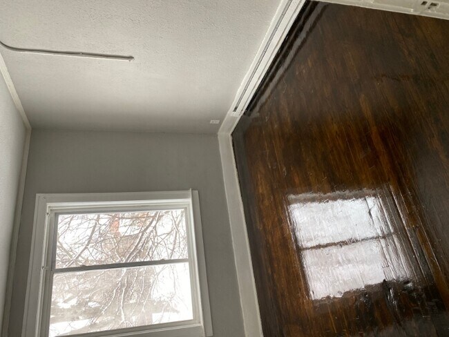 Foto del edificio - 15395 Linwood St