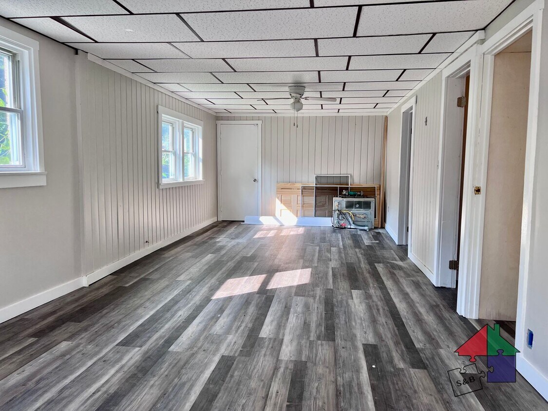 15 McHugh Rd Unit A, Barre Town, VT 05654 Room for Rent in Barre Town