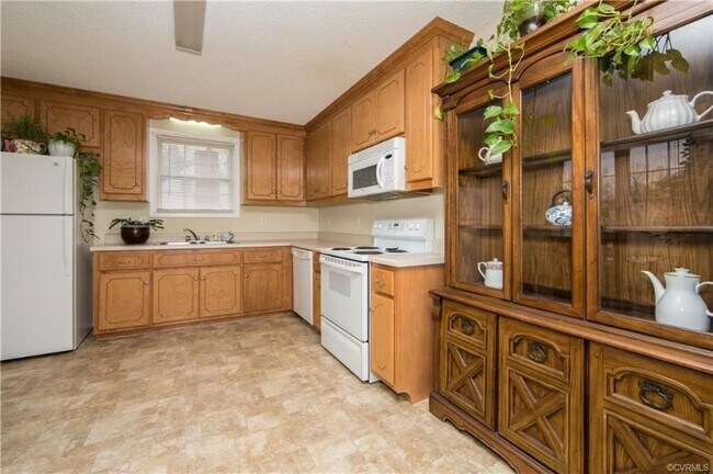 Foto del edificio - 2760 Meadowbrook St