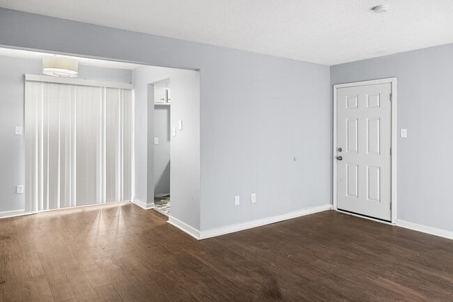 Building Photo - 225 W McDowell Rd