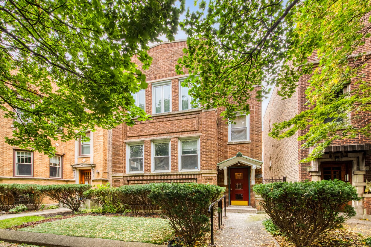 Primary Photo - 6441 N Magnolia Ave