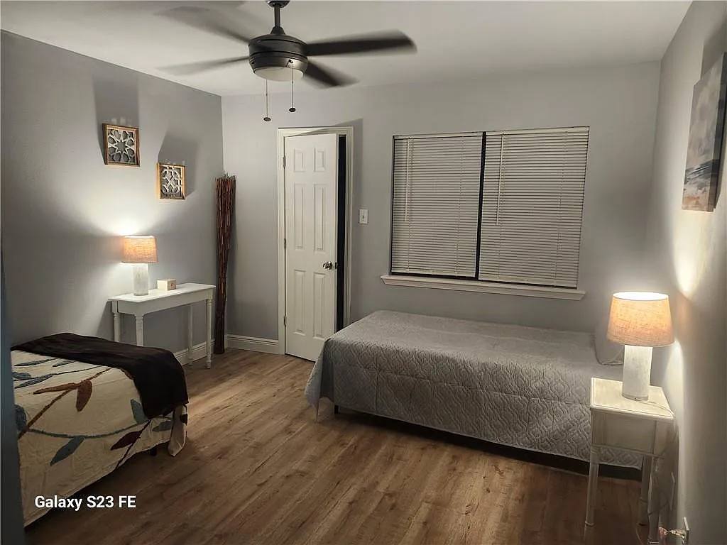 Foto principal - 324 Camelia Ave