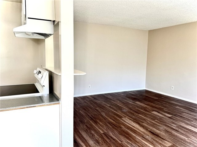 Foto del edificio - 1066 E 3rd St