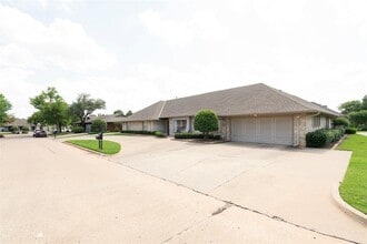 Building Photo - 6205 Avalon Ln