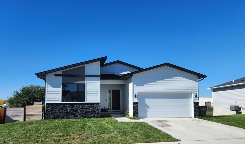 Foto principal - 3420 Linden Dr SW