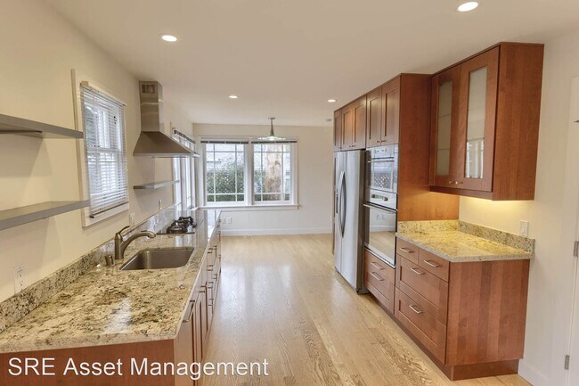 Foto del edificio - 1 br, 1 bath House - 307 Andrews St